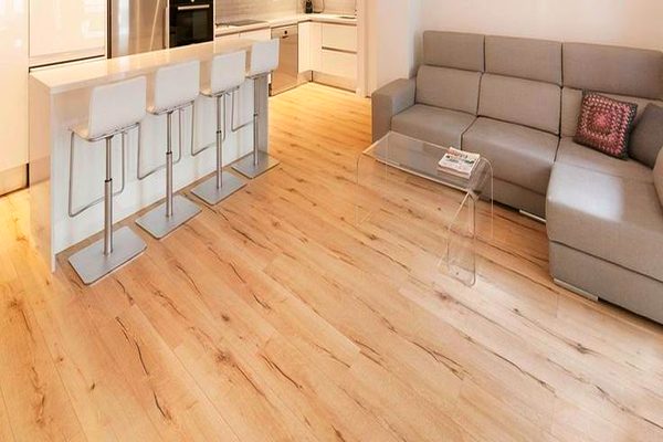 Ambiente cálido en salón comedor vivienda nueva Hacienda Rosario Sevilla